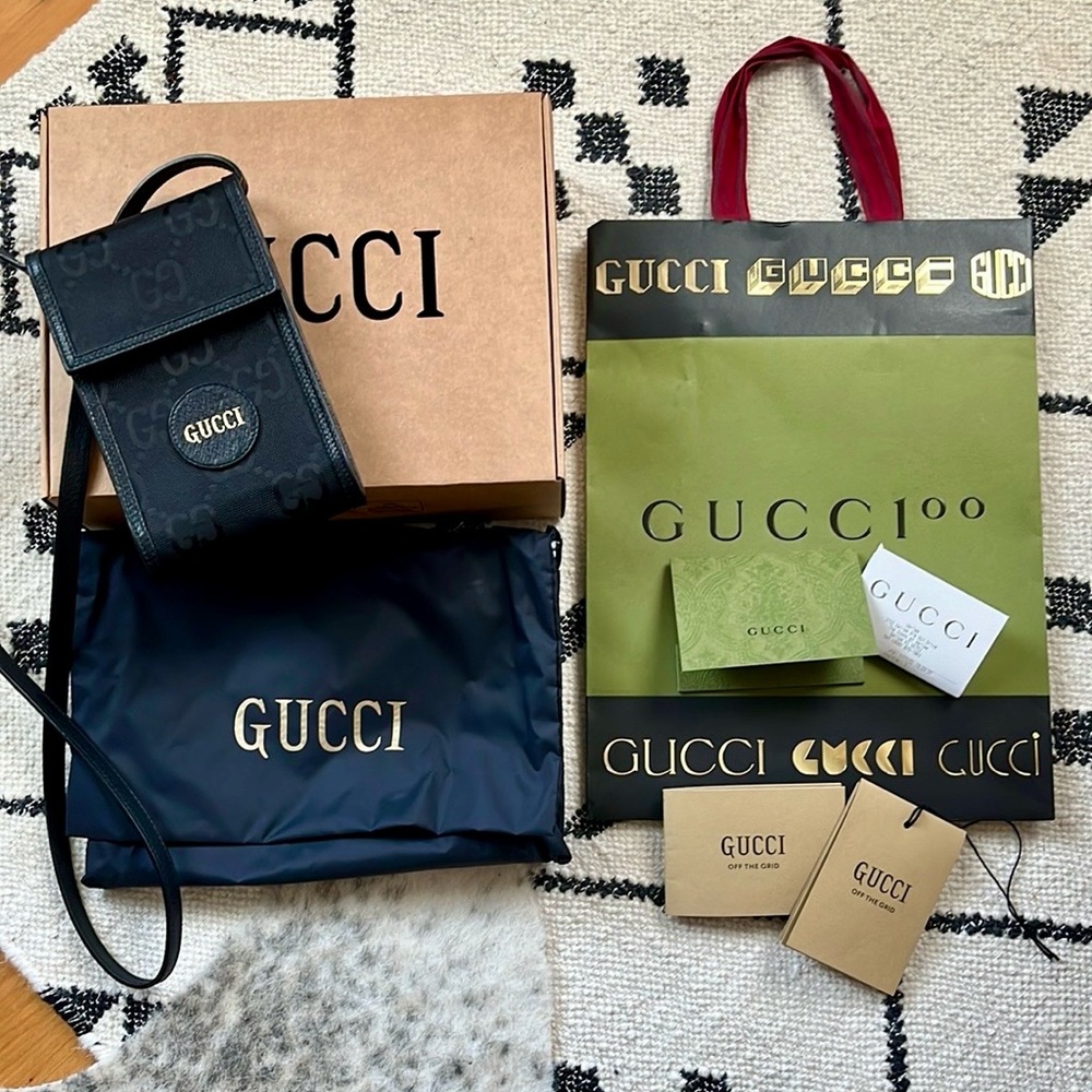Authentic Gucci Off The Grid Black Mini GG Bag Full Set Crossbody/Phone Monogram - Picture 3 of 16